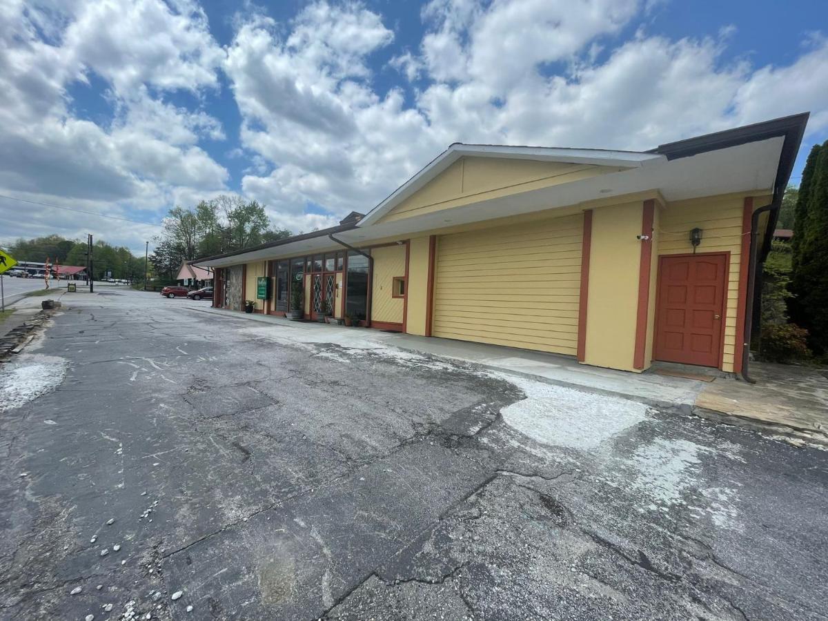 Budgetel Inn & Suites Dillard Εξωτερικό φωτογραφία