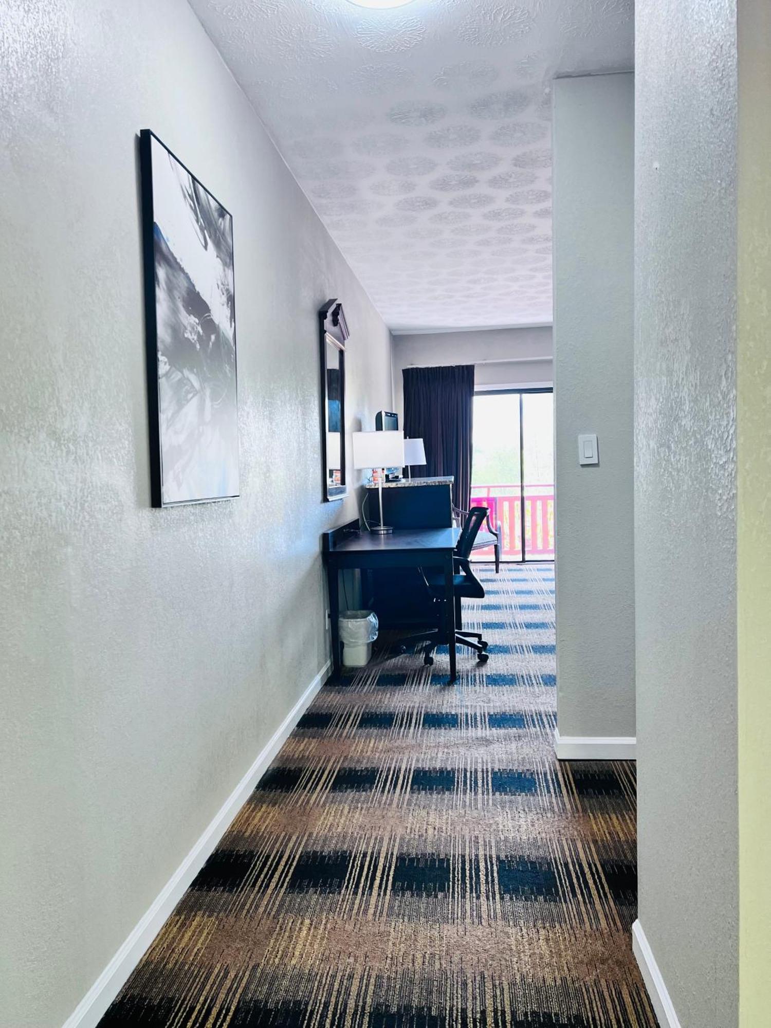 Budgetel Inn & Suites Dillard Εξωτερικό φωτογραφία