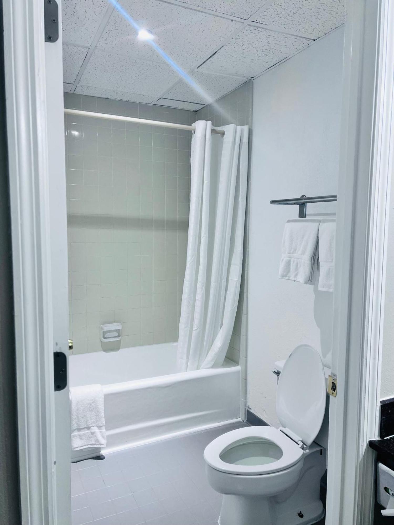 Budgetel Inn & Suites Dillard Εξωτερικό φωτογραφία