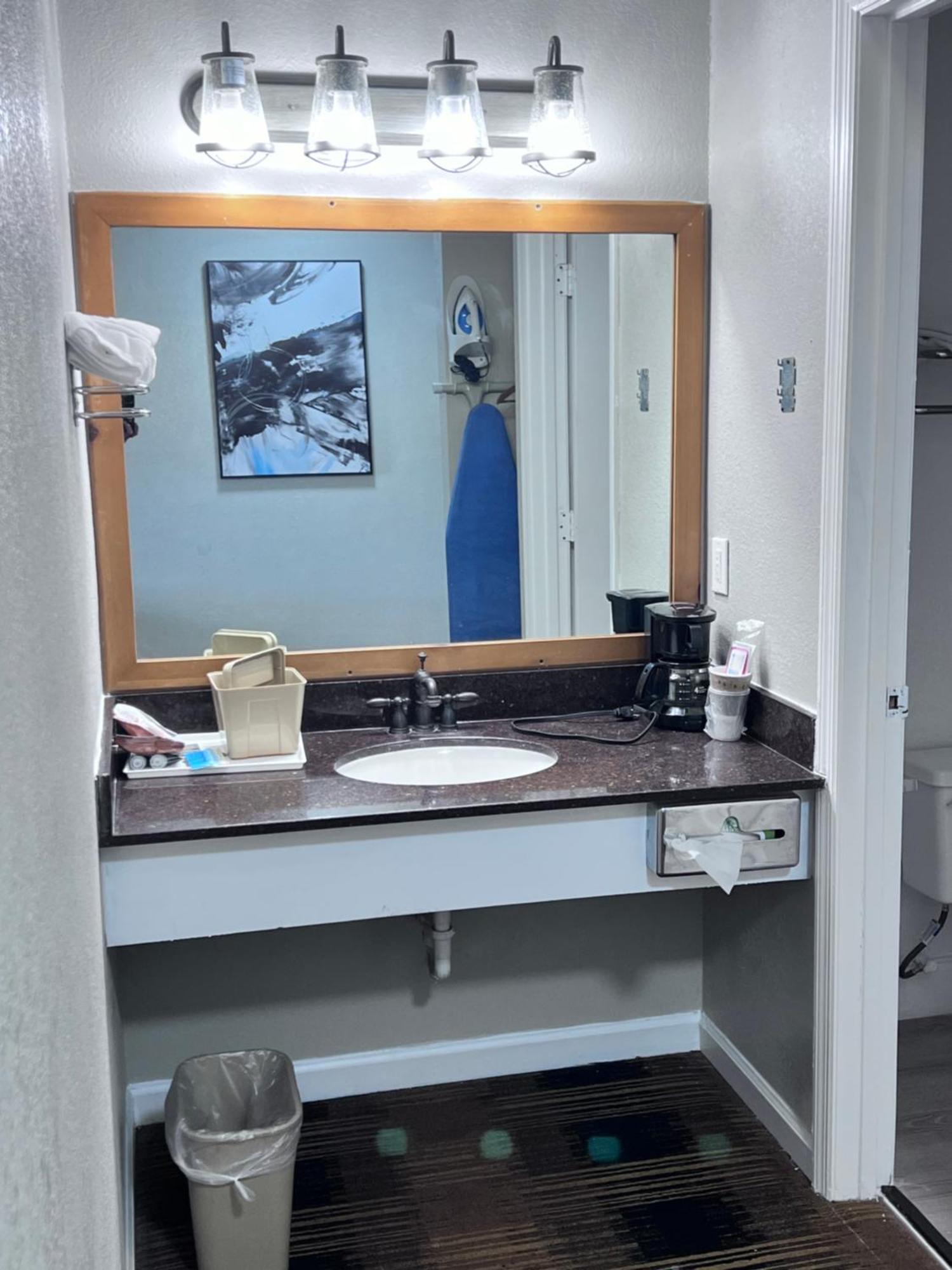 Budgetel Inn & Suites Dillard Εξωτερικό φωτογραφία