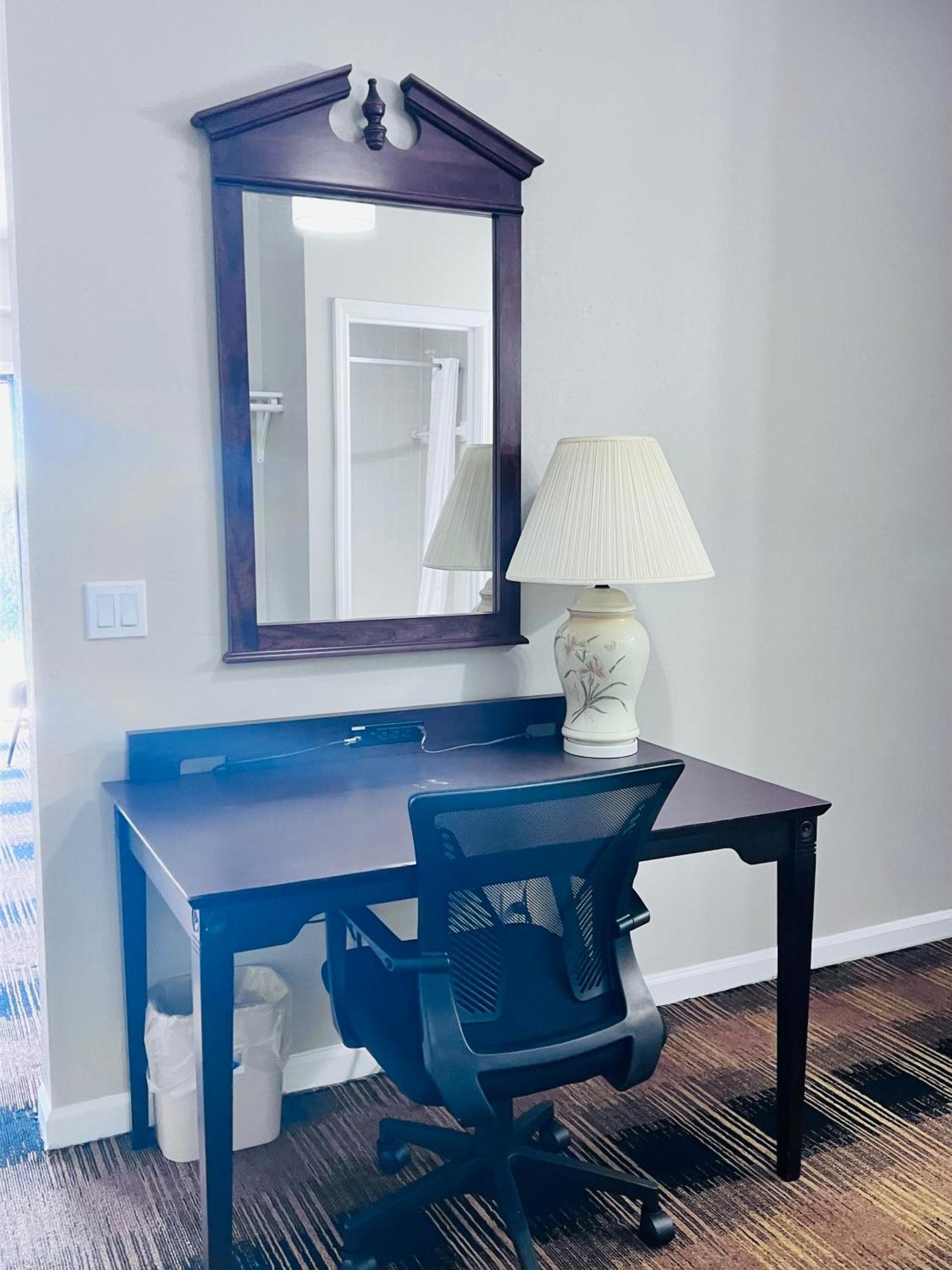 Budgetel Inn & Suites Dillard Εξωτερικό φωτογραφία