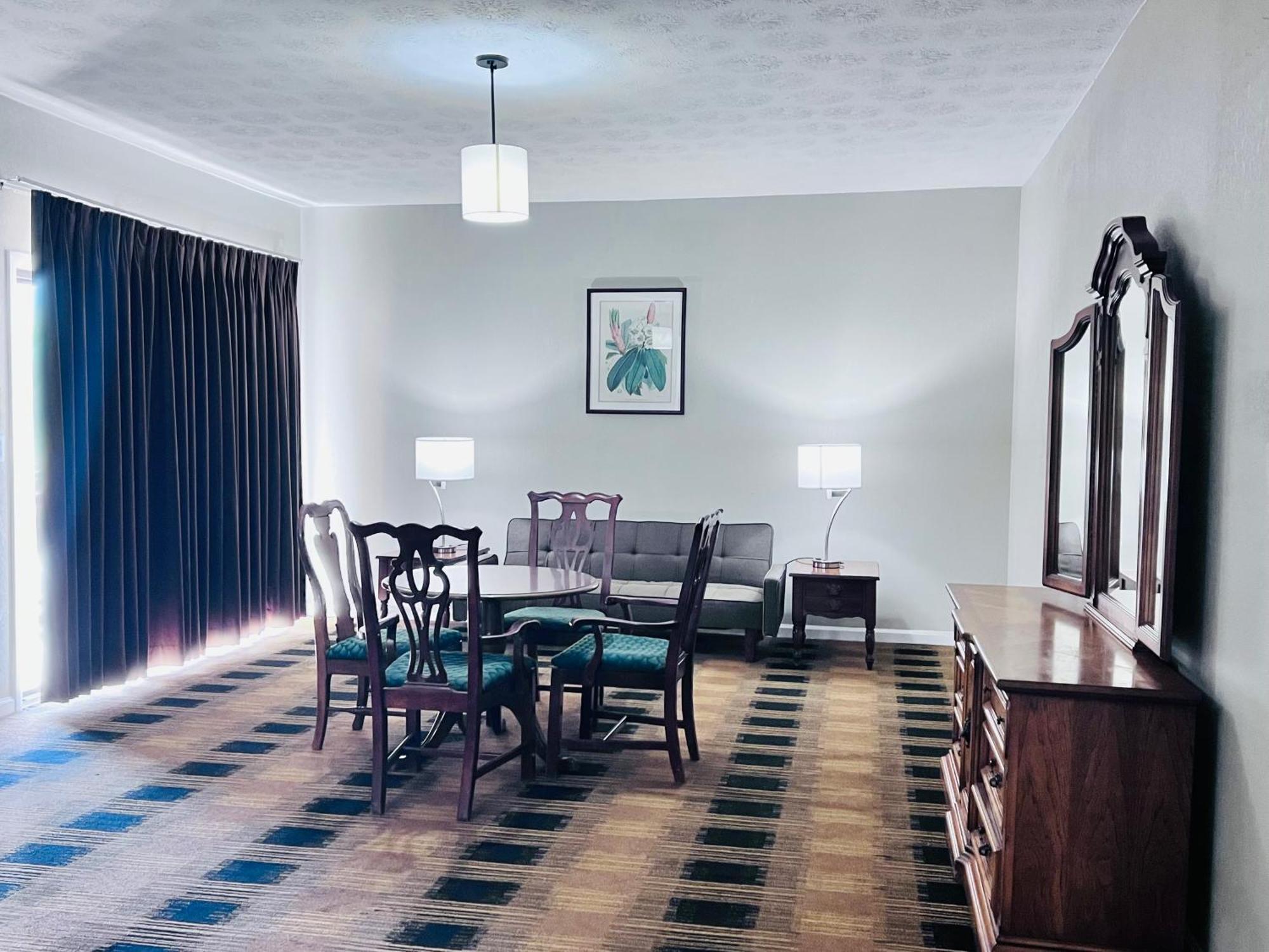 Budgetel Inn & Suites Dillard Εξωτερικό φωτογραφία